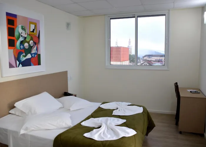 Hotel Buganville Express